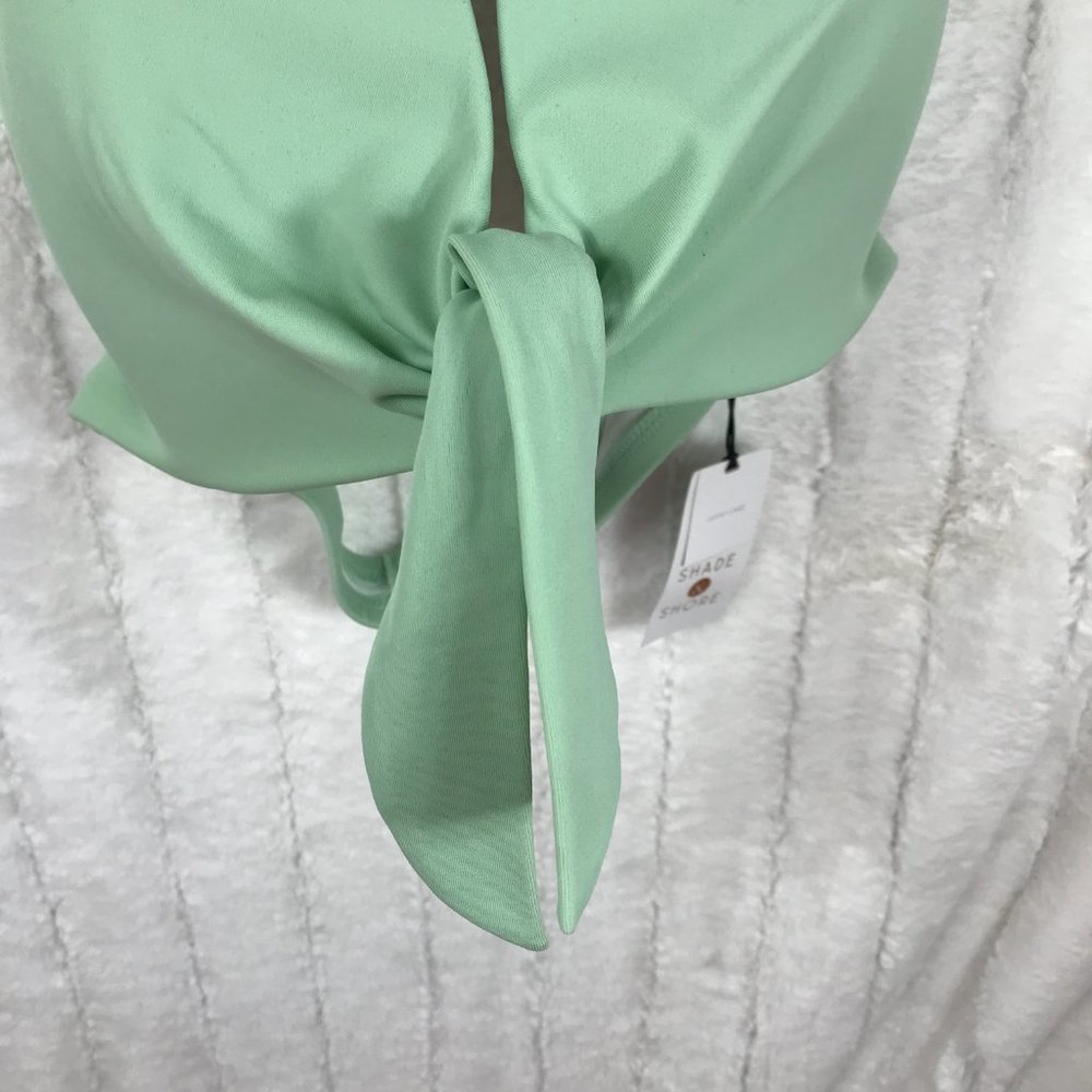 NWT Shade and Shore 36DD Swimwear Halter Top Lightly padded - Picture 2 of 6